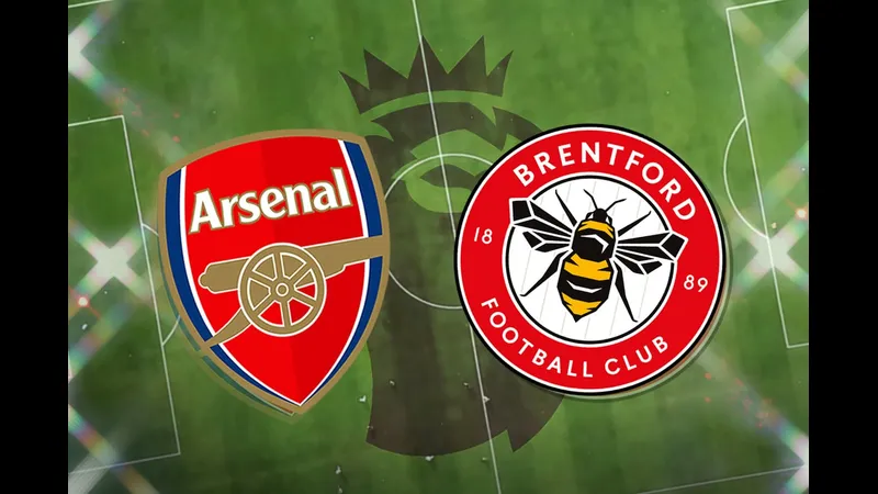 Cầu thủ Arsenal điều chỉnh vị trí để chuẩn bị cho pha đá phạt.